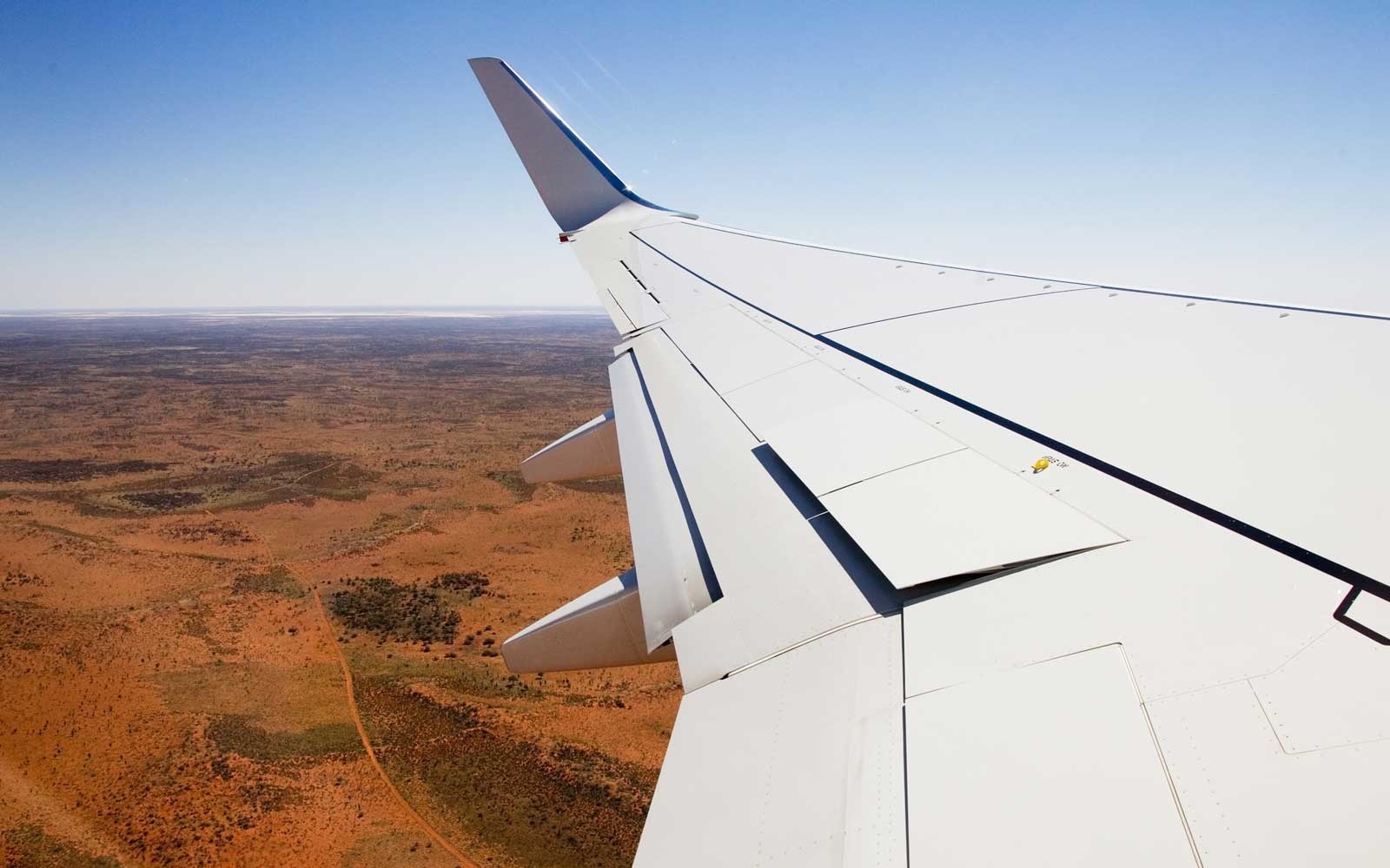 airplane-wing-australia-PROFITROUTE0718