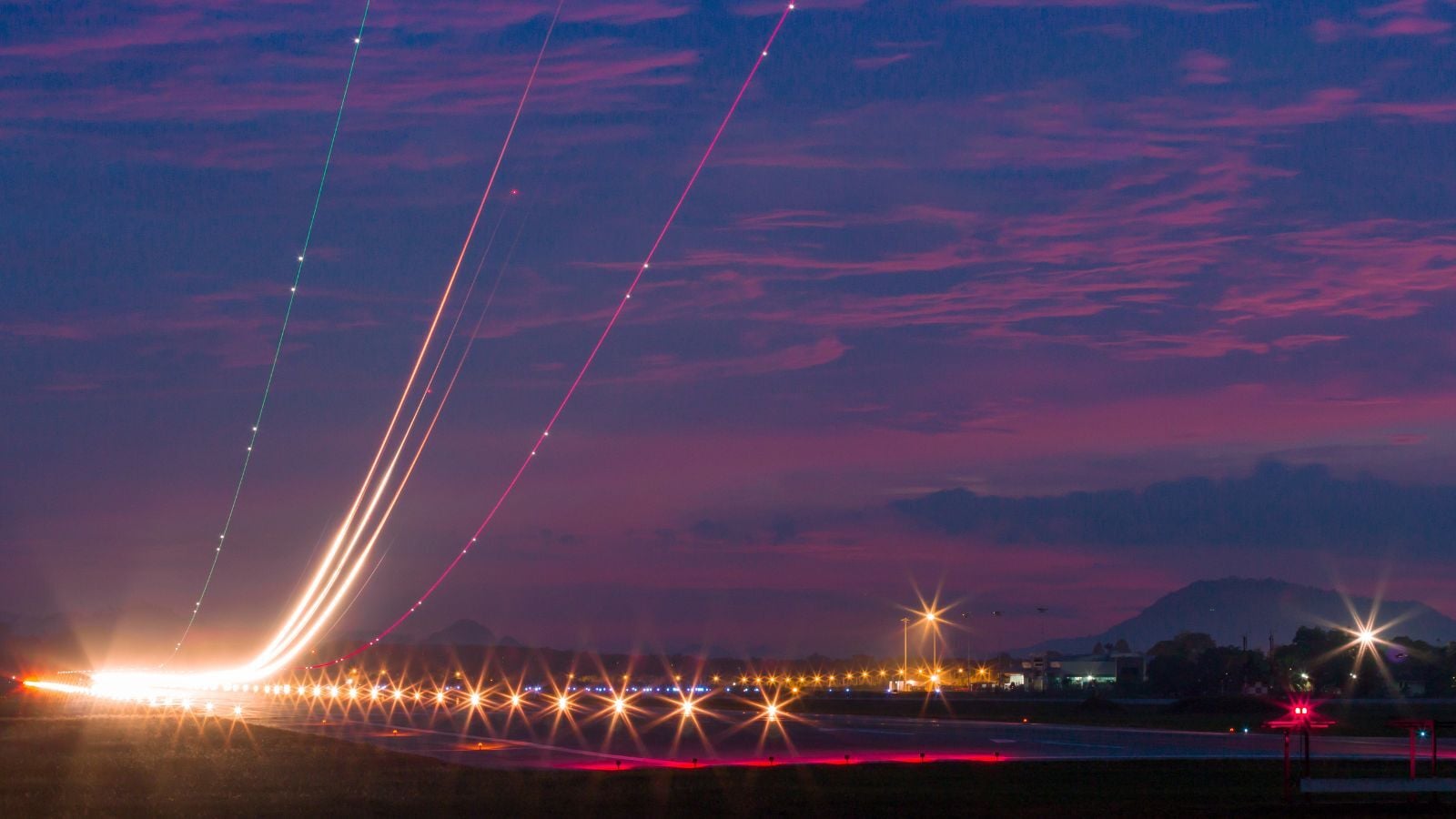 How do Airlines Choose New Routes? Summer Seasonal Services Offer a Chance to Experiment