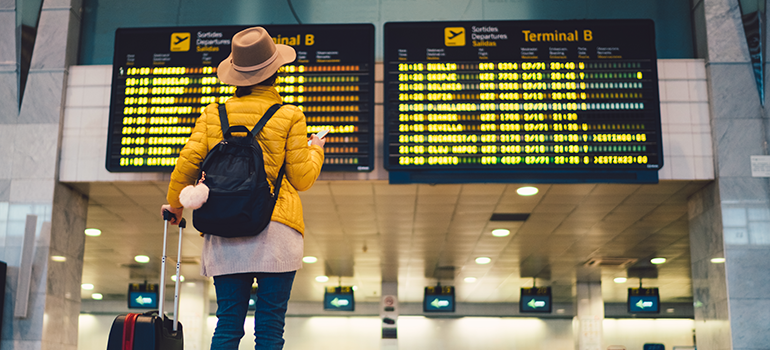 woman-checking-flight-time-1